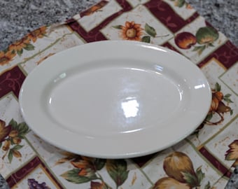 Buffalo China ダイナー皿3枚 Buffalo China ダイナー皿3枚 Vintage