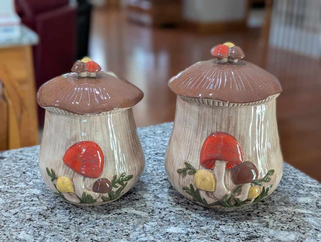 Vintage Mushroom Kitchen Decor