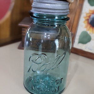 Vintage Ball Perfect Mason Blue Quart Canning Kitchen Jar/Collectible Ball Jar #6/Farmhouse Kitchen Blue Ball Jar with Zinc Lid