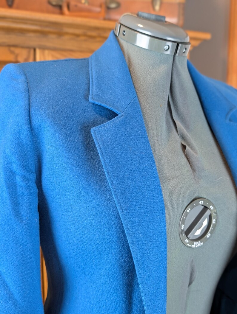 May include: A rustic wooden sign with the text "Welcome to our home" in white lettering. The sign features a distressed finish and a simple, inviting design, perfect for a front porch or entryway.