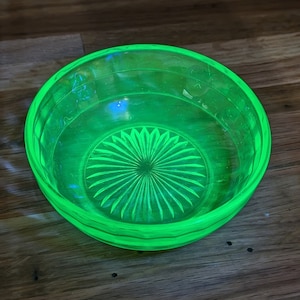 Hazel Atlas Glass Green Vaseline/Uranium depression glass dessert bowl small bowl, vintage green depression Pressed Glass paneled stripes