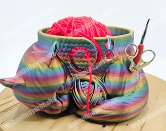 Sleeping Cat Yarn Bowl – Knitting & Crochet Organizer