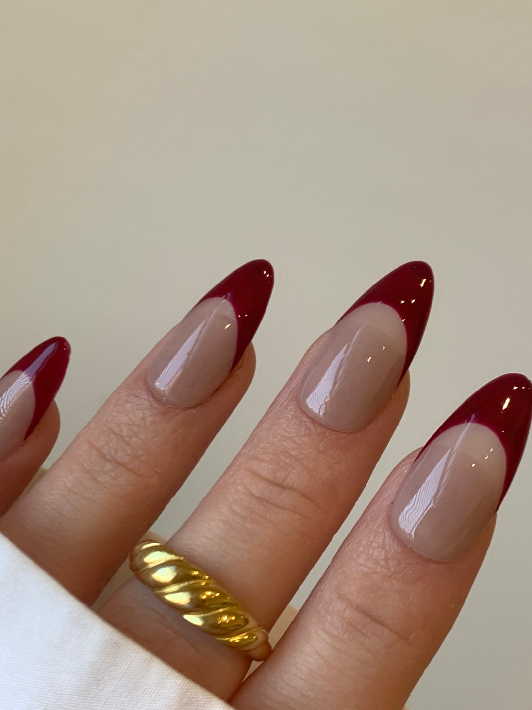 Holiday red french with sparkle nails | French tip nails, French tip gel  nails, Red nails glitter