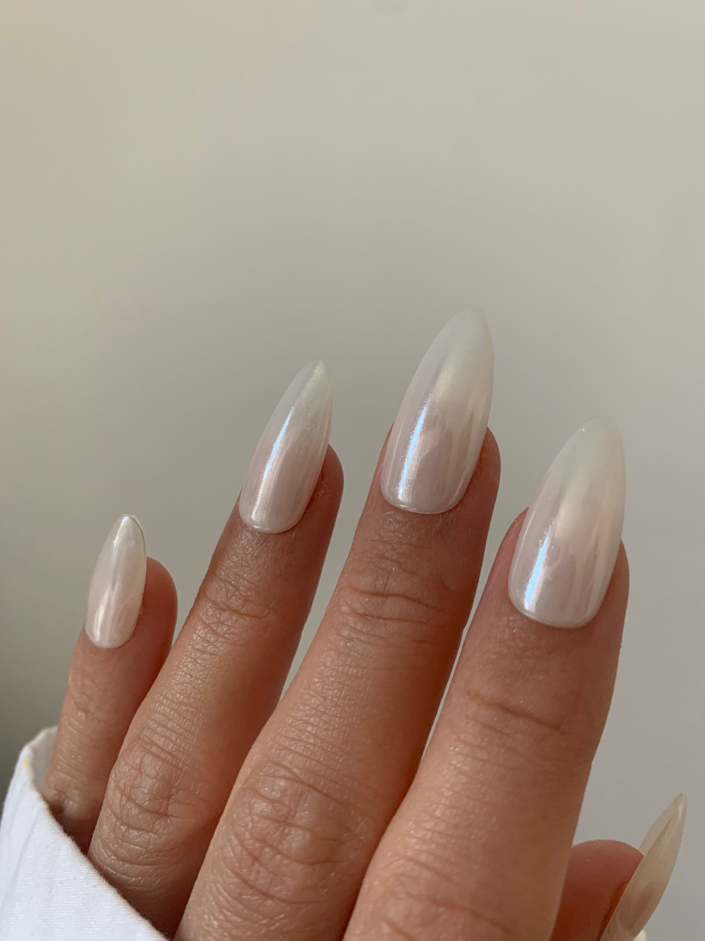 Pearl Nails Are Hot, And The Look Is So Very Southern