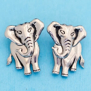 Vintage Silver Tone Elephants Stud Earrings by Avon N26
