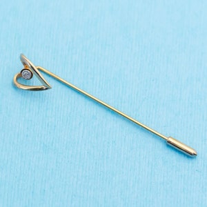 Vintage Bent Heart Stick Pin - N15