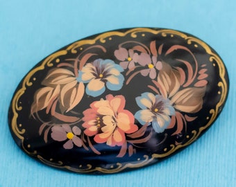 Vintage Wooden Oval Floral Elegance Brooch - N6