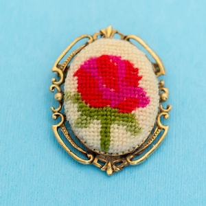 Art Nouveau Fabric Rose Brooch - N2