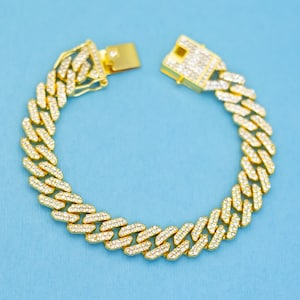 8 inch, Vintage Rhinestone Geometric Curbs Unique Gold Tone Bracelet - N32