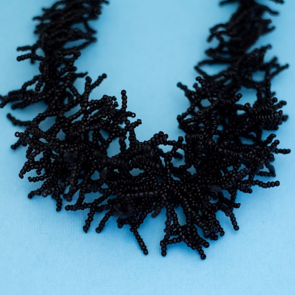 22 inch, Vintage Black Moss Gothic Leaves Bib Necklace - N34