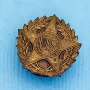 Vintage Emblem US Star Crest Prestigious  Cuff Link - N30