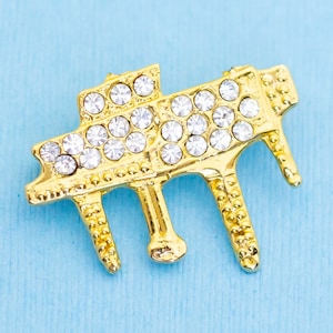 Vintage Golden Piano Brooch N29