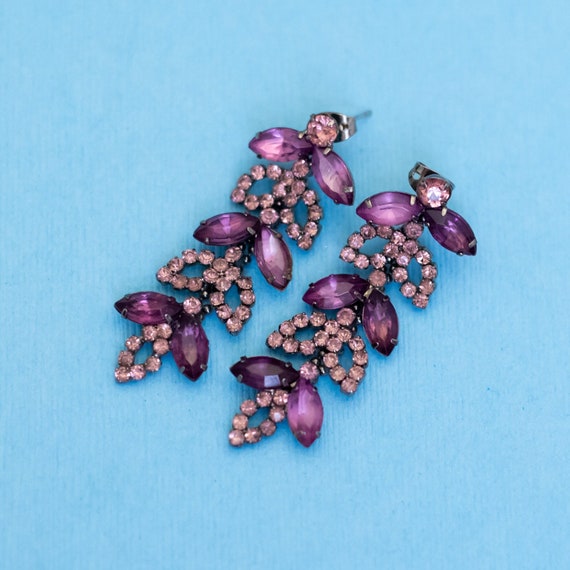 Vintage Pink Rhinestones Purple Gems Intricate Fl… - image 1