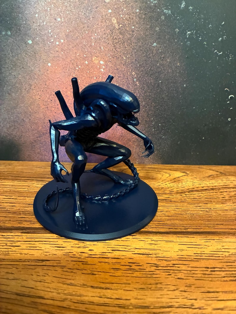 Alien Predator Resin Statue | Snarling Xenomorph Pose | Hand‑painted ...