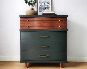 Elegant Dark Green Mid-Century Modern Dresser