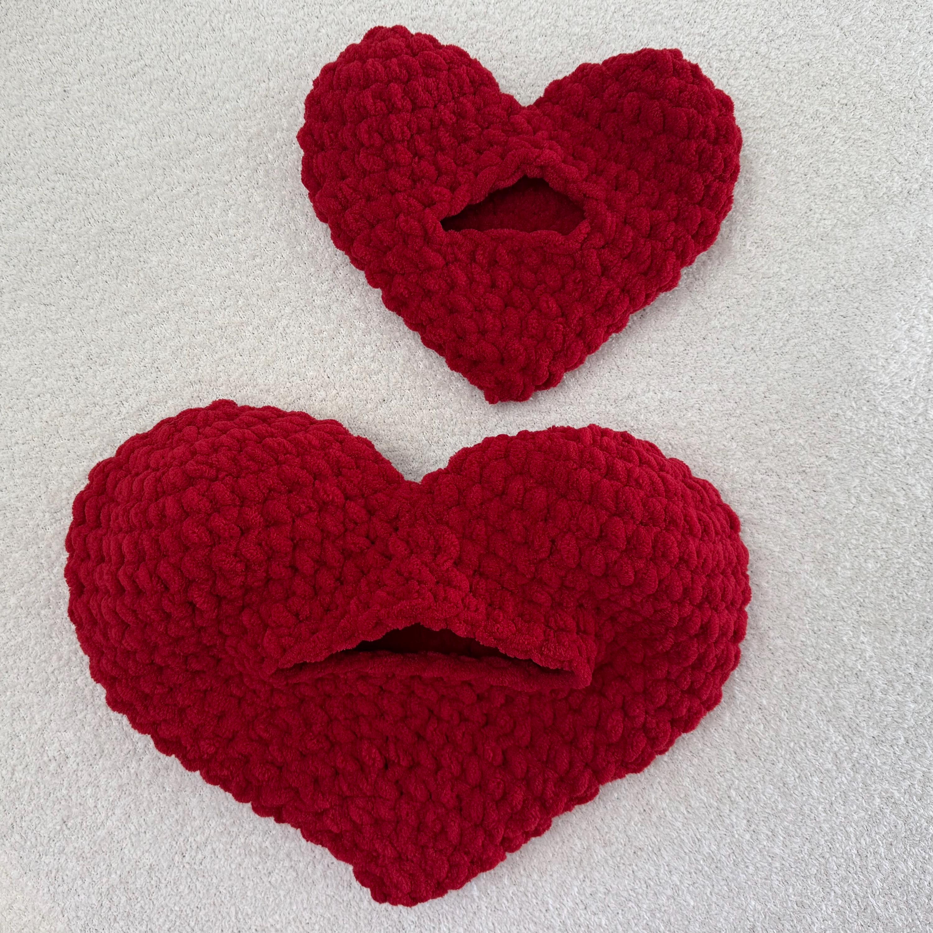 Valentine’s Day Crochet Snake Pouch | Heart Shaped Reptile Cozy
