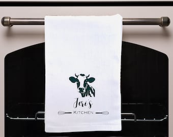 Personalized Flour Sack Tea Towel, Kitchen towel, Farmhouse decor, cotton, Housewarming gift, Realtor gift, Cow design customized with name