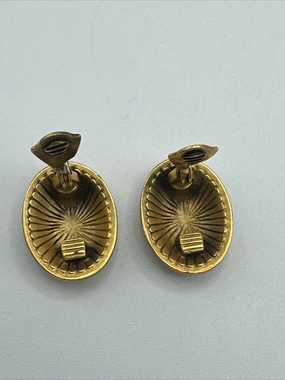Vintage 1970’s YSL earrings clip on gold matte to… - image 7