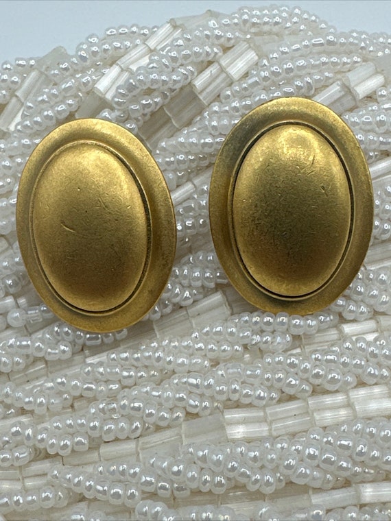 Vintage 1970’s YSL earrings clip on gold matte to… - image 5