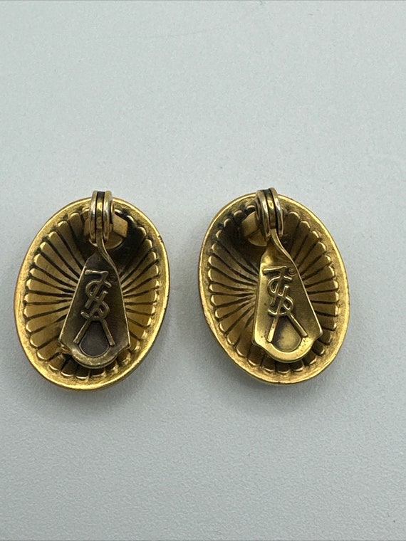 Vintage 1970’s YSL earrings clip on gold matte to… - image 4