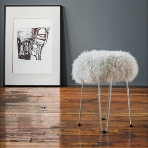 White fluffy stool top
