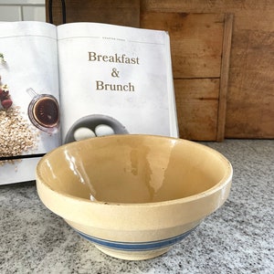Blue Stripe Bowl, Vintage Bowl, Stoneware Bowl, Blue Banded Bowl, Vintage Stoneware Bowl, Primitive, Antique, Kitchen Decor, Farmhouse