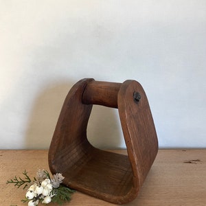 Vintage Wood Stirrup Equestrian Decor Horse Gifts Vintage Horse Saddle Stirrup Horse Lover Gift