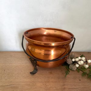 Small Copper Bucket, Vintage Gregorian Copper Pot, Copper Pot, French Country, Copper Pail, Copper Planter, Kitchen Decor,