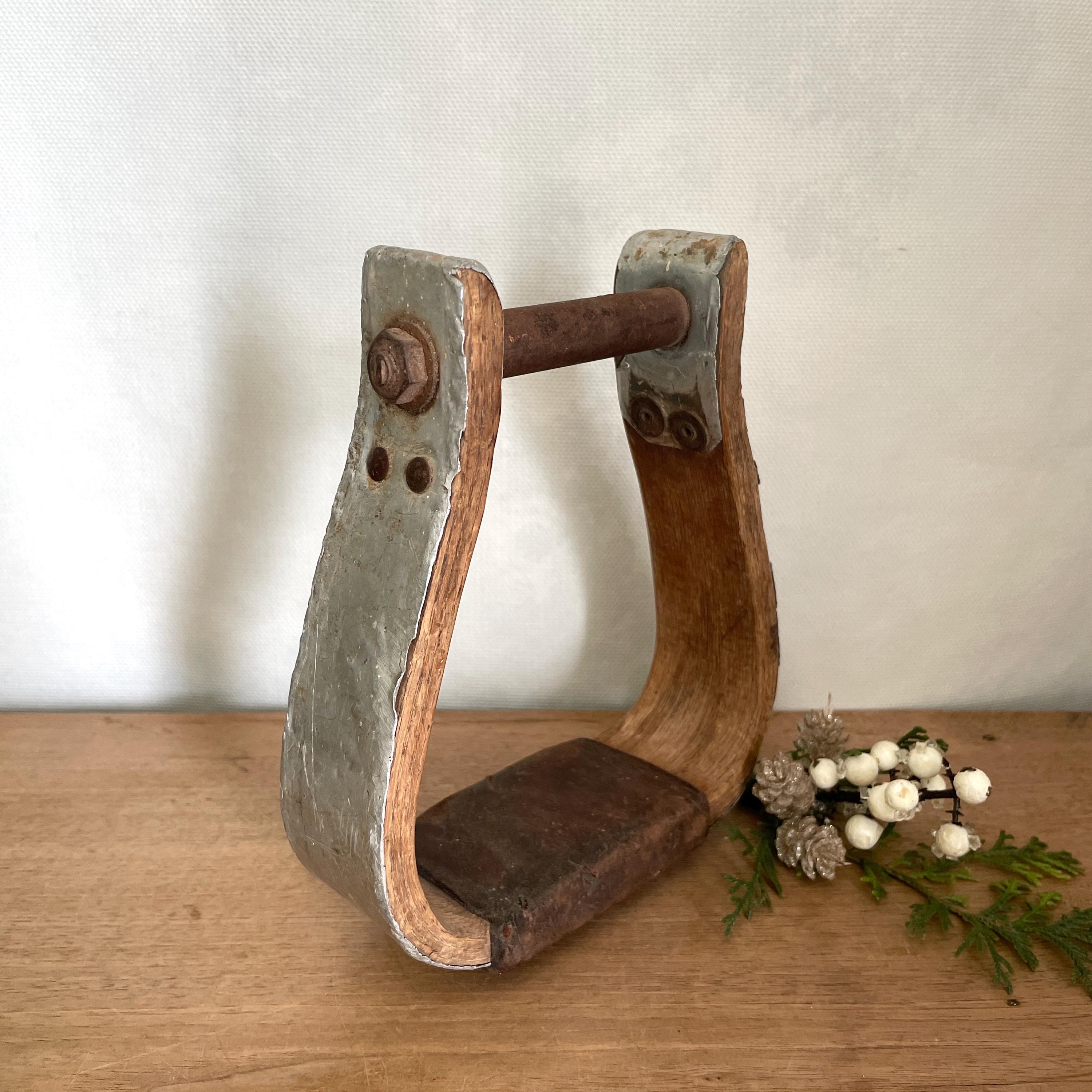 étriers en bois vintage - France