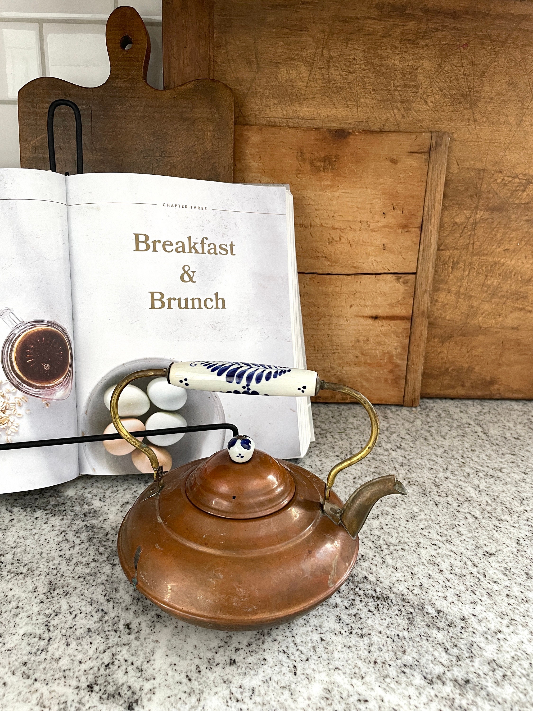 European Copper Tea Kettle, Vintage Tea Kettle, Copper Kitchen Decor, Kitchen Decor, Vintage Decor, Tea Kettle, Copper Kettle