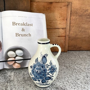 Blauw Delft Pitcher, Blue and White Vase, Holland Blue Delft, Vintage Vase, Bud Vase, Blue and White Ceramic, Vintage Decor, Antique Decor