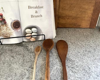 Holzlöffel, Vintage Holzlöffel, Küchendekor, primitives Dekor, Vintage-Dekor, antikes Dekor
