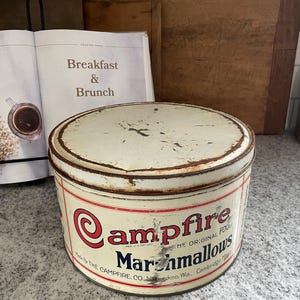 Campfire Marshmallow Tin, Marshmallow Tin, Vintage Tin, Collectible Tin, Kitchen Decor, Vintage Decor, Antique Decor