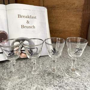 Set of 4 Waterfowl Glasses, Set of 4 Glasses, Clear Drinking Glasses, Vintage Glasses, Glassware, Vintage Glass, Cabin Decor