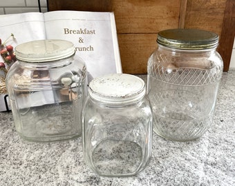 Vintage Glass Canister, Glass Jar, Vintage Jar, Vintage Canister, Glass Canister, Storage Container, Kitchen Decor, Home Decor, Antique