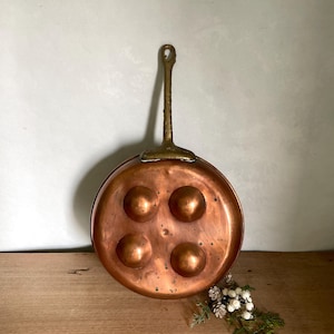 Copper Egg Pan, Vintage Copper Pan, Copper Sauce Pan, Kitchen Decor, Vintage Decor, Antique Decor