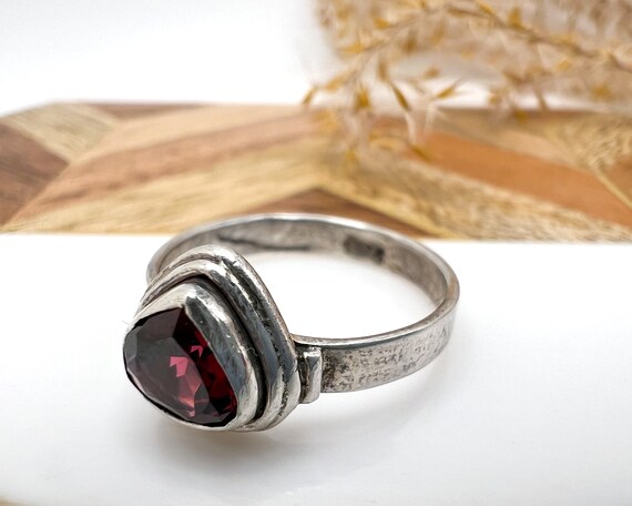 Rustic Sterling Silver + Garnet Ring, Size 6 - image 6