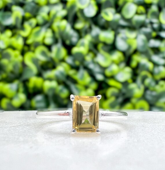Simple, Modern Sterling + Rectangular Citrine Rin… - image 4
