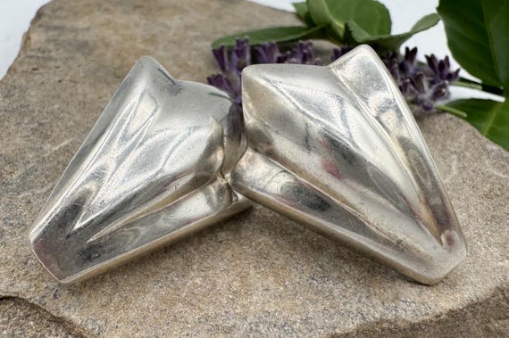 Vintage Sterling Silver Puffed Leaf Earrings