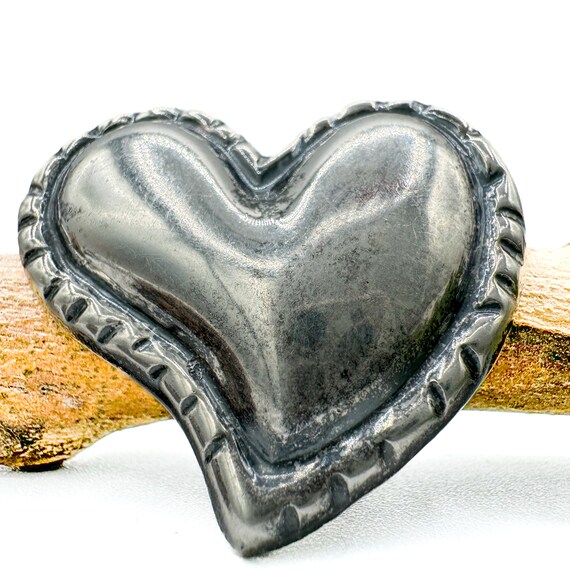 Vintage Sterling Silver Heart Pin with Thick Bord… - image 2