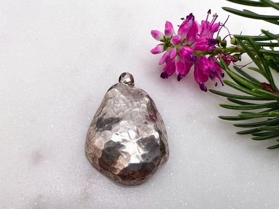Sterling Silver Hammered Pear Silpada Pendant - image 7