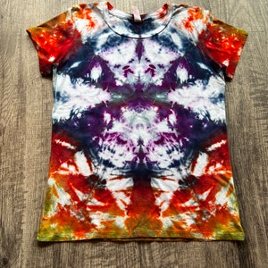 Womans Large Tie Dye T Shirt