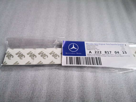 Mercedes AMG New Style Emblem A 222 817 04 15 