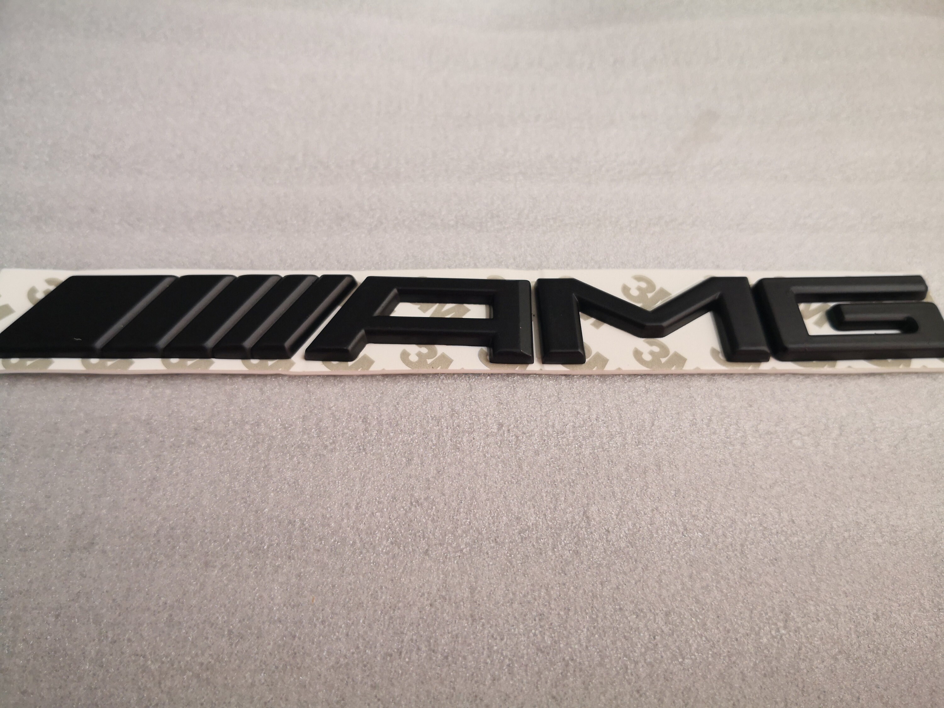 2pcs Mercedes Benz BRABUS Car Emblem Badge Sticker Side Skirts Badge Logo 2pcs Mercedes Benz BRABUS Car Emblem Badge Sticker Side Skirts Badge Logo