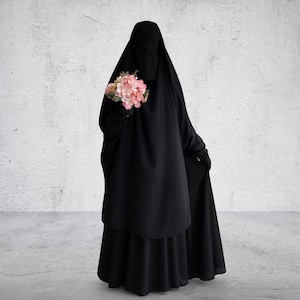 Set da preghiera modesto composto da due pezzi: jilbab francese con gonna e copertura completa.
