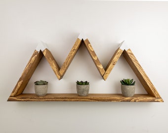 Rustic 3 Peak Mountain Shelf: Knotty Pine Nursery Decor