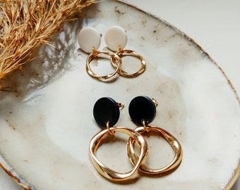 VALERIA Gold Circle Polymer Clay Earrings, Studs, Minimalist, Handmade, Hypoallergenic, Statement Earrings, 1 Pair
