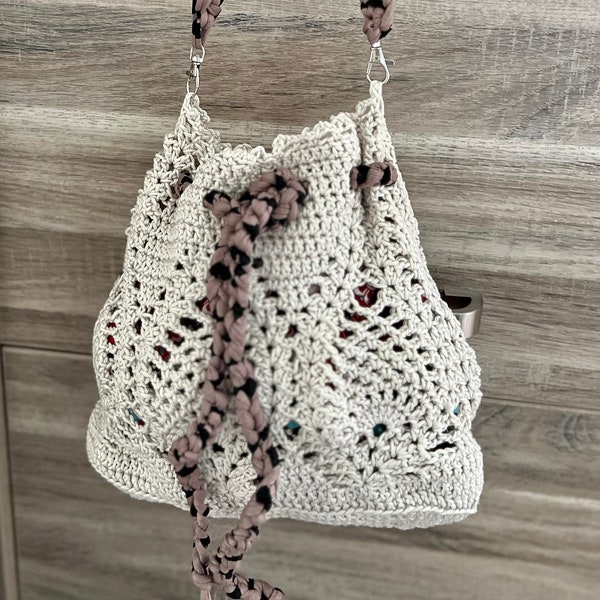 Sac fait main au crochet