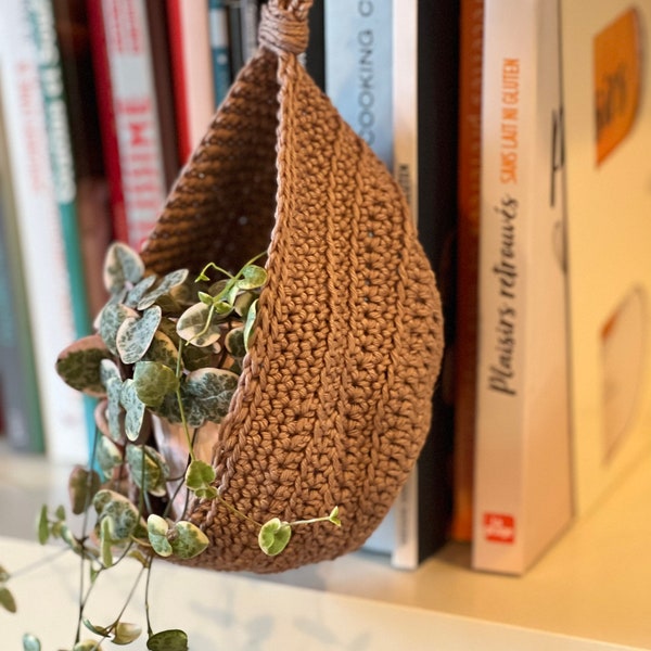 Petit panier suspendu en crochet