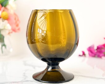 Copa de brandy de cristal ámbar estilo Empoli, jarrón óptico acanalado de mediados de siglo.
